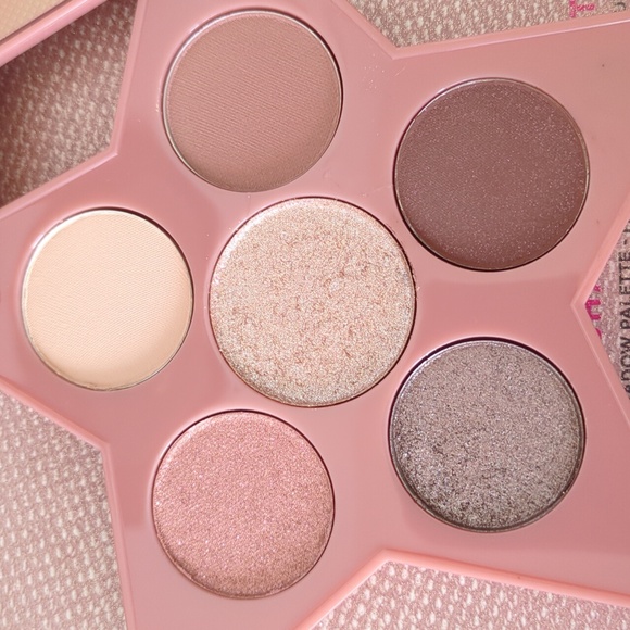 Urban Decay Moondust palette - Picture 2 of 5